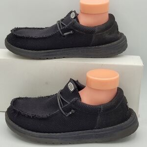 Hey Dude Wally Black Shoes Size 4